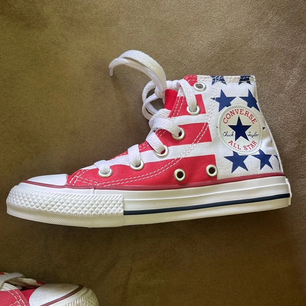 Converse Red and White High-Top Sneakers Classic Design - Picture 7 of 8
